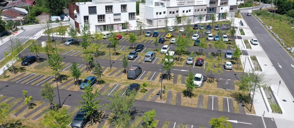 Parking paysager à Bizanos
